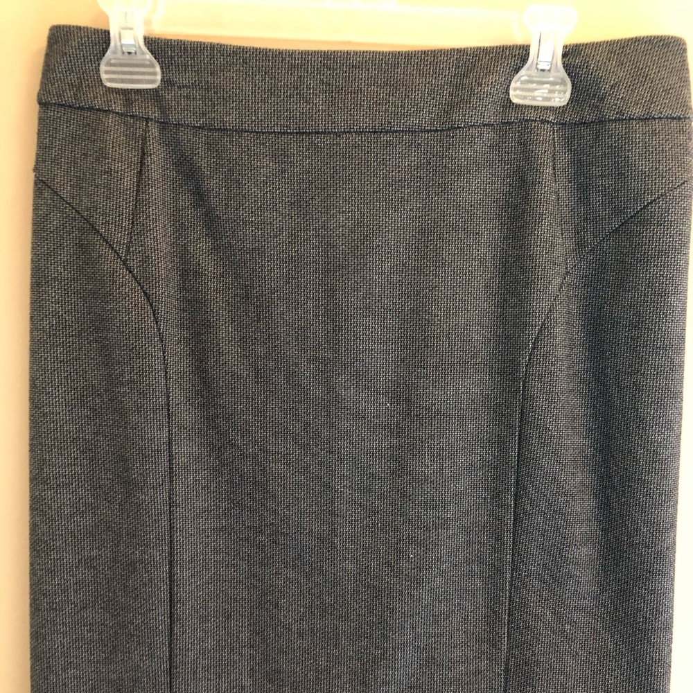 New York & Company gray skirt